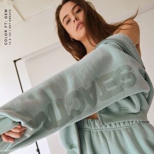 SET Active Half Zip Sage Green